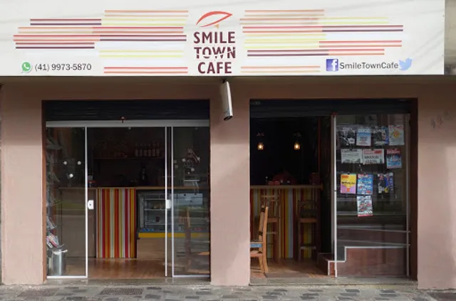 Smile Town Café