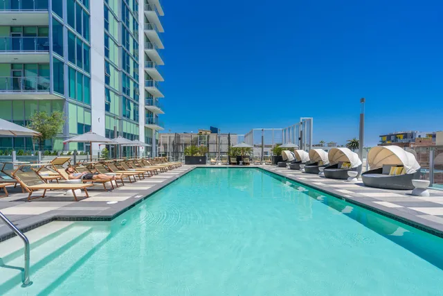 Level Furnished Suites – Long Beach