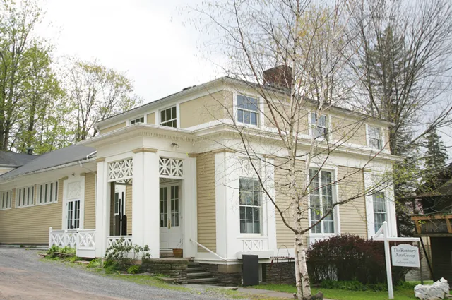 Roxbury Arts Group Community Center