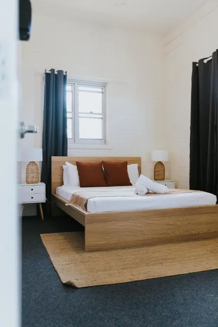 LIFE IN BYRON HOSTEL