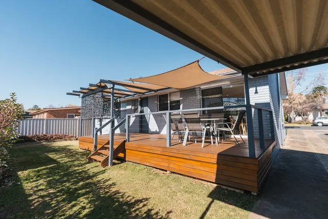 West End Motor Lodge