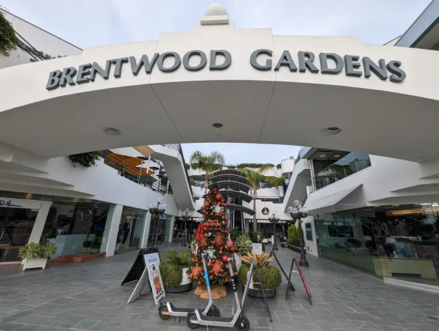 Brentwood Gardens Plaza
