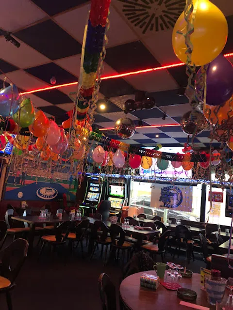 Sportsbar Hertha BSC Fan Kneipe Partykönig