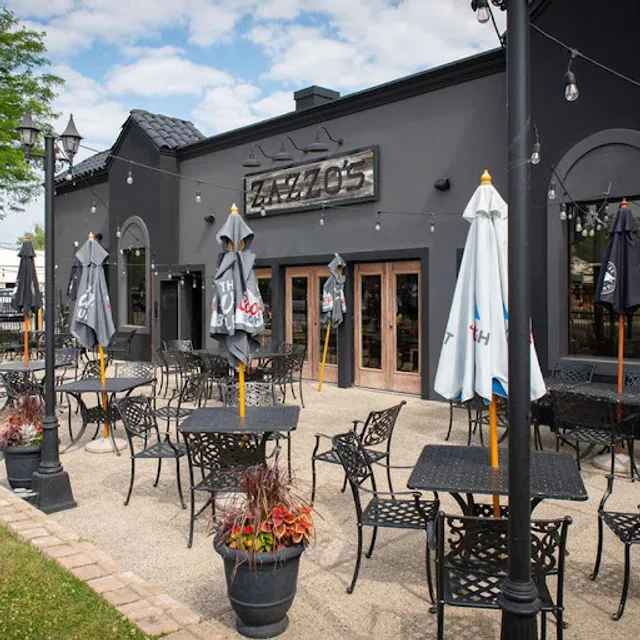 Zazzo's Pizza & Bar - Westmont
