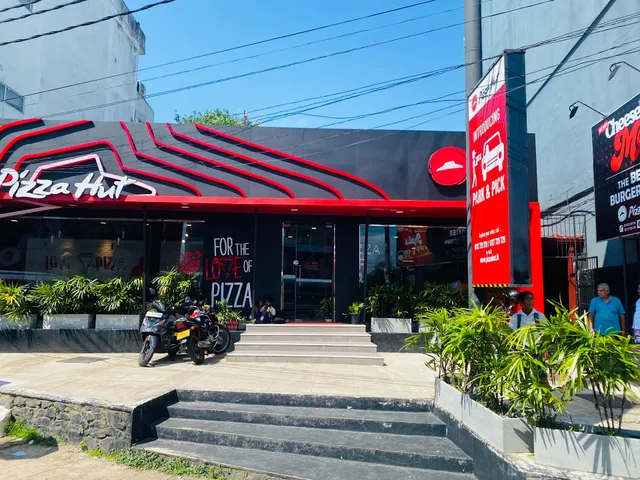Pizza Hut - Nugegoda