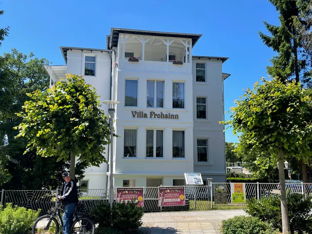 PENSION "VILLA FROHSINN"
