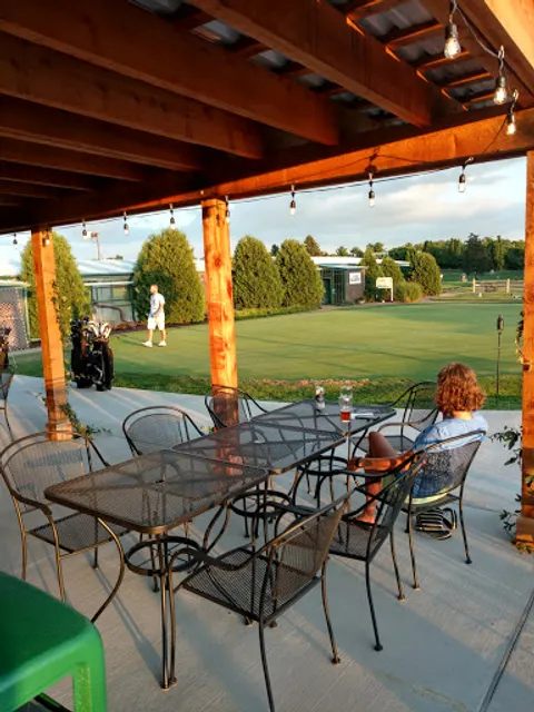 Pat's Tavern by the Green