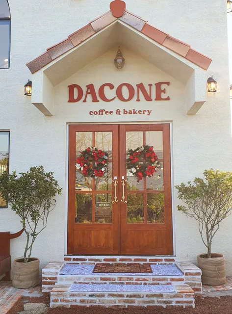 Dacone