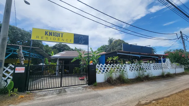 Knight Residence