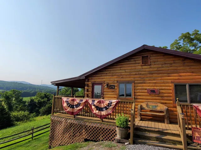 Potomac Overlook Cabin