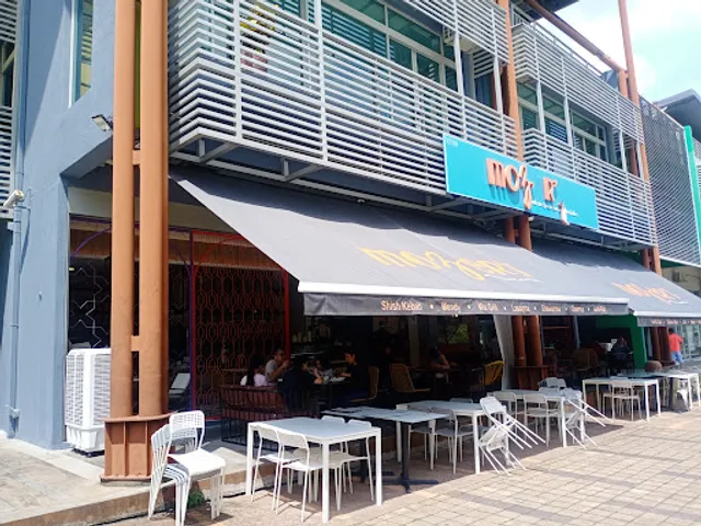 Mozer's @ Bukit Jelutong