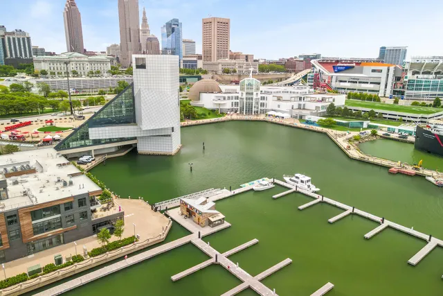 Oasis Marinas at North Coast Harbor