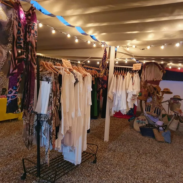 The little Yovi Hippy Market