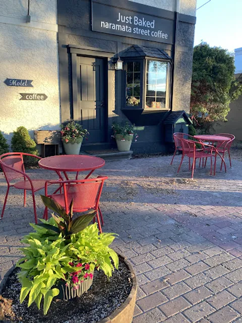 Just Baked : naramata street coffee