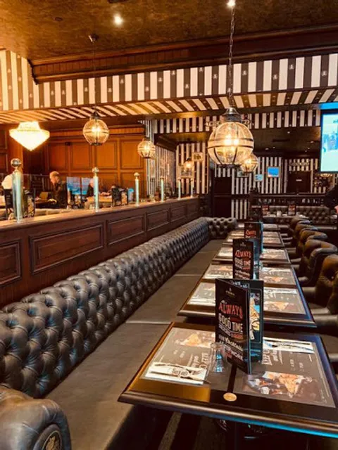 Au Bureau - Pub et Brasserie