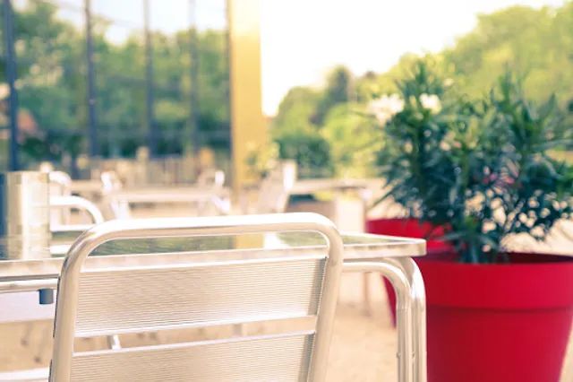 Le Singuliers Café-Resto