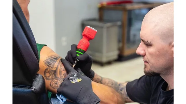 Toiled Clover Tattoo & Body Piercing