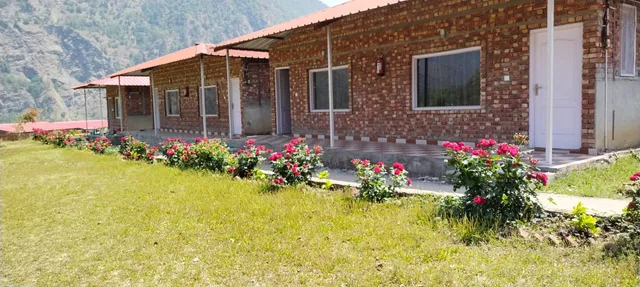 The Turiya Heli Resort