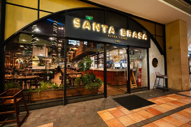 Santa Brasa Parque Arauco