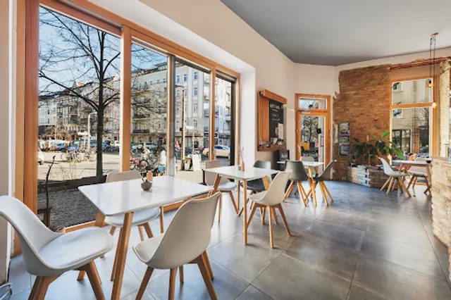 Brocca Café - The healthy Co.