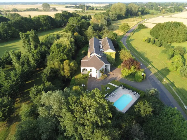 Golf Hôtel Colvert Contact Hôtel