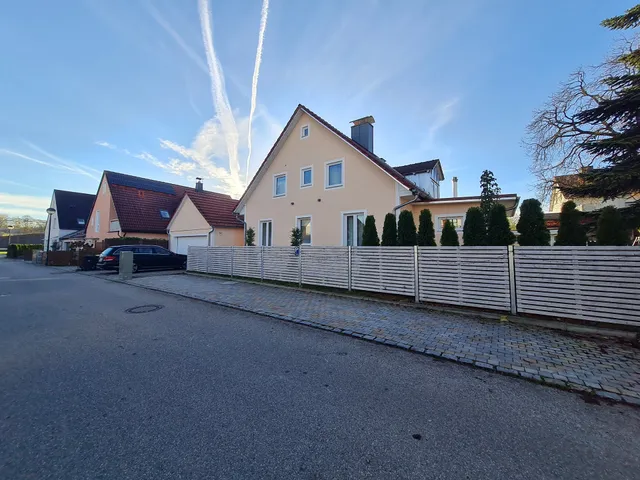 Müller Residenz Zur S-Bahn Karlsfeld