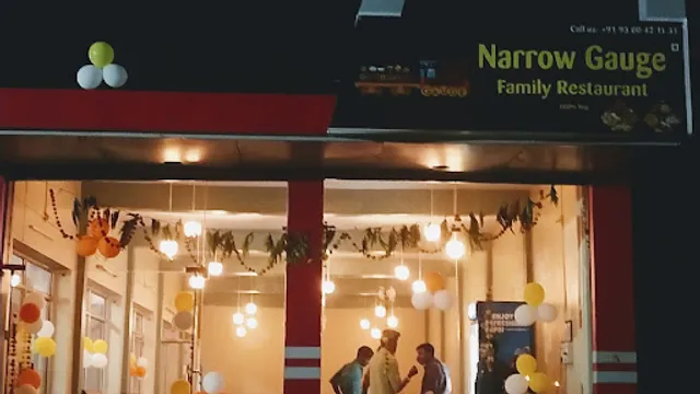 𝗡𝗮𝗿𝗿𝗼𝘄 𝗚𝗮𝘂𝗴𝗲 𝗥𝗲𝘀𝘁𝗮𝘂𝗿𝗮𝗻𝘁 || Best Main Course Restaurant In Sheopur, Party Hall In Sheopur