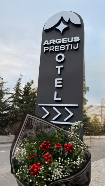 Prestige Suite Ms. Residences