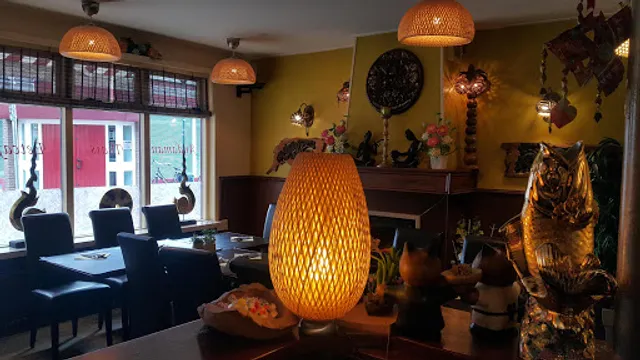 Andaman Thais Eetcafé