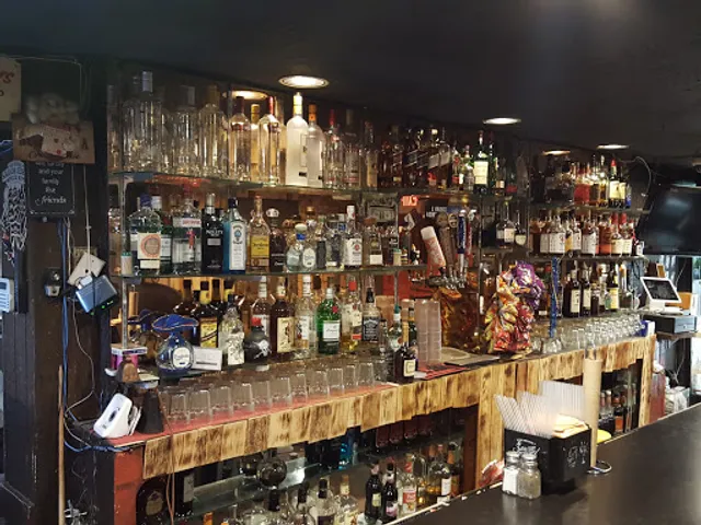 Dillon's Burgers & Beers Restaurant