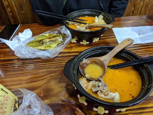 Classic Hongshao Beef Noodles