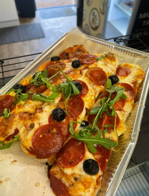 Whitehorse Brunch Box