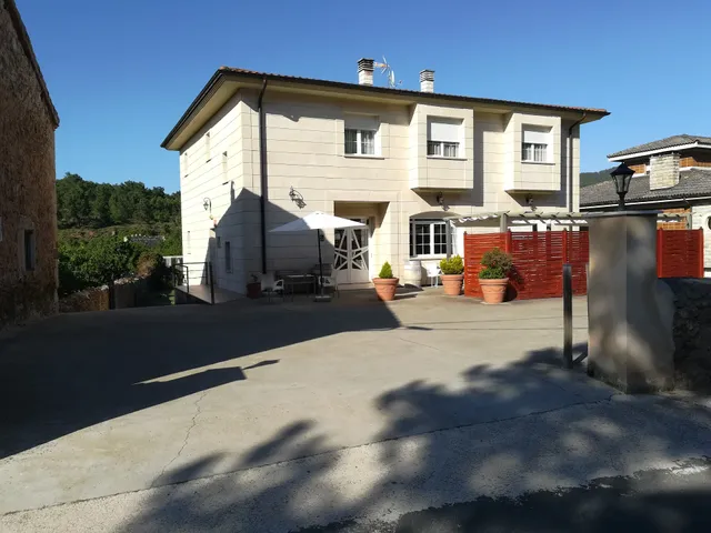 Hotel Rural Puerta De Caderechas