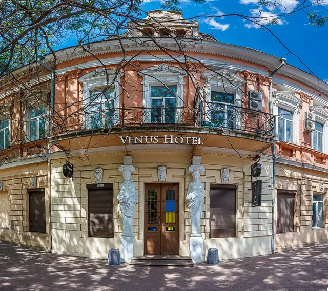Venus Hotel