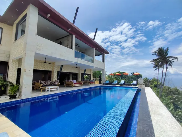 Villa Umbrella Lombok - Indonesia