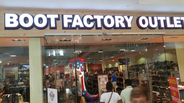 Boot Factory Outlet
