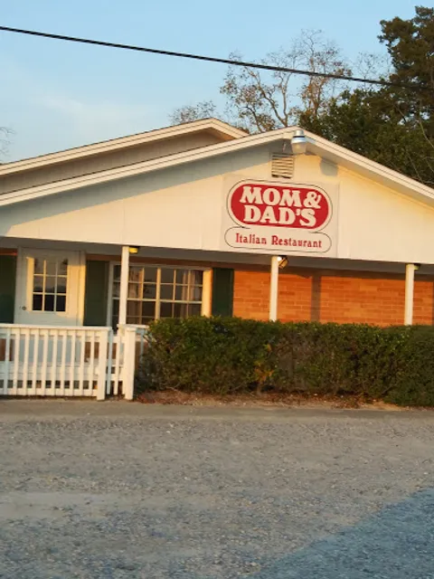 Mom & Dad's Italian Restaurant