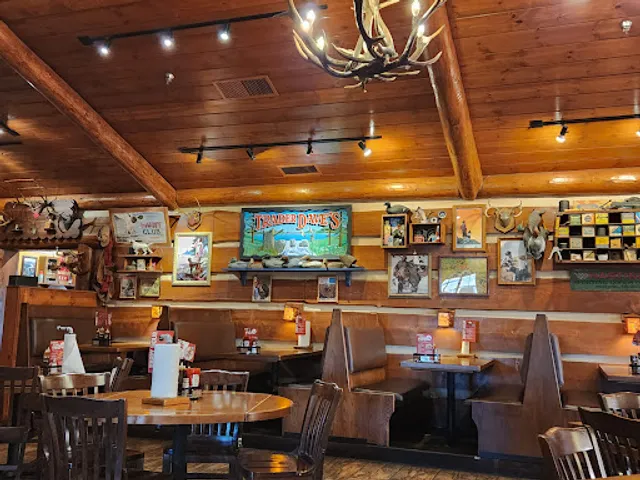 Famous Dave's Bar-B-Que