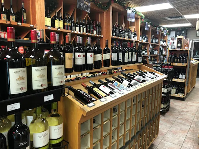 Calabria Market & Wine Store