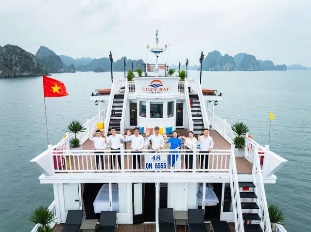 Cozy Bay Cruise