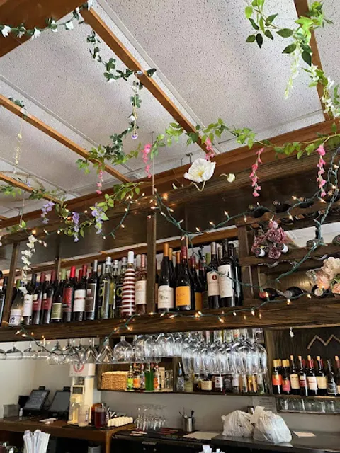 Miyo's on Forest Drive