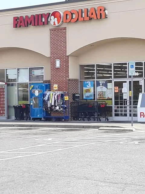 Farmington Square Shopping Center