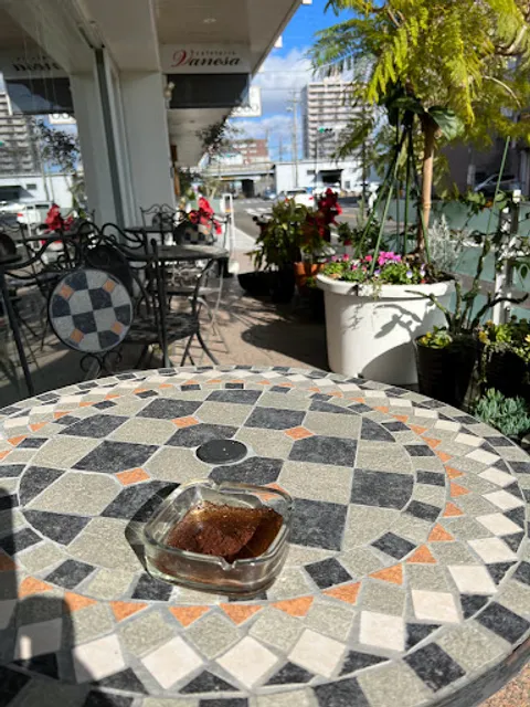 カフェテリアバネサ