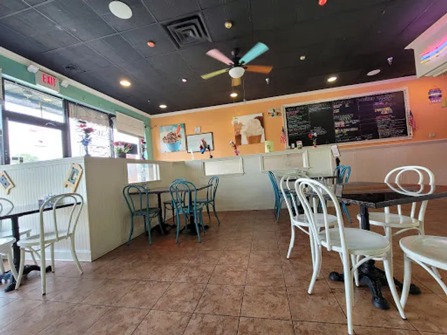 Angy’s Cafe & Ice Cream Parlor