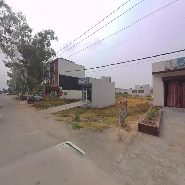 OYO 39852 Hotel Noor