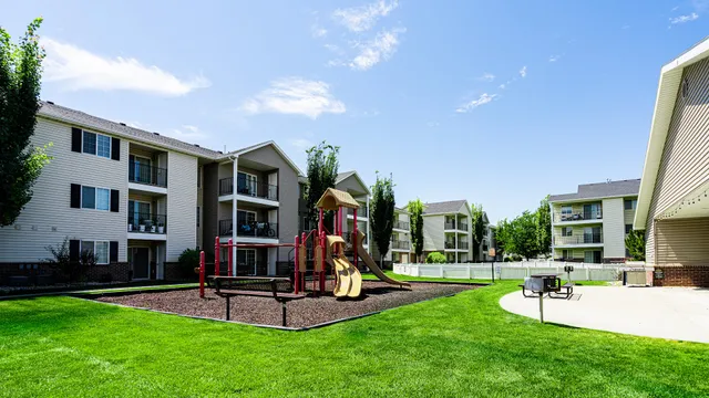 The Village Rexburg - Community Apartments