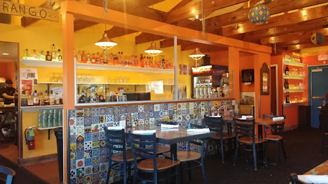 El Gato Negro - Lakeview