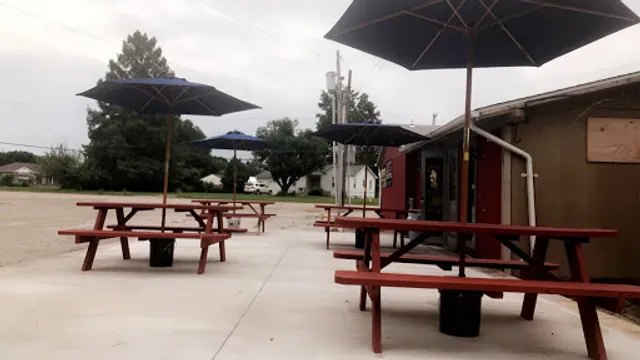 Buzz's Firehouse Bar