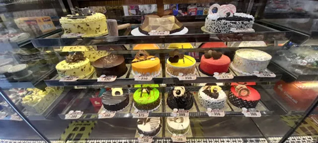 Atul Bakery | Uma Char Rasta, Vadodara