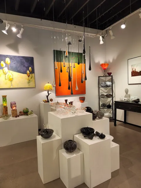 Volta Glass Gallery